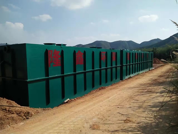 養(yǎng)豬場污水處理設備安裝現(xiàn)場