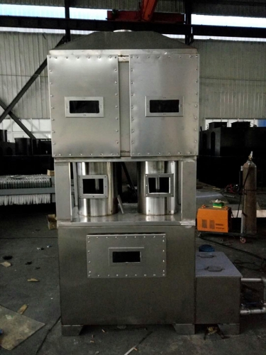 高效噴淋洗滌塔有序生產進行中